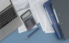 Path to Becoming an Accounting Analyst